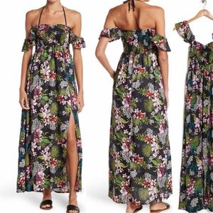 NWT Boho Me Smocked Off Shoulder Boho Maxi Dress Sz
S Black W/ Tropical Print